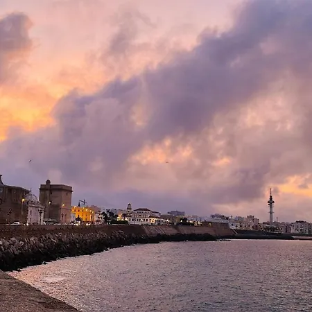 Apartamento Menta 公寓 加的斯