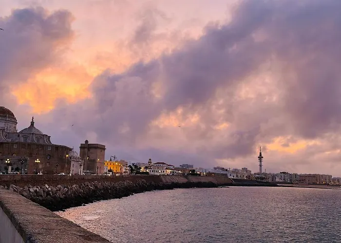 Apartamento Menta شقة كاديز